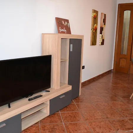 & Harbour At The Door 2 Bedrooms Partial Seaview アパート Vlorë