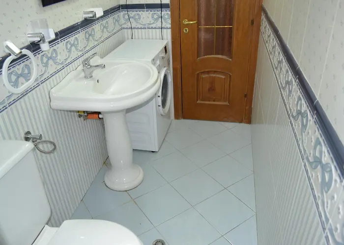 & Harbour At The Door 2 Bedrooms Partial Seaview * Vlorë