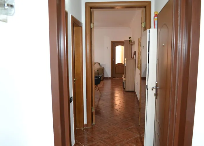公寓 & Harbour At The Door 2 Bedrooms Partial Seaview Vlorë