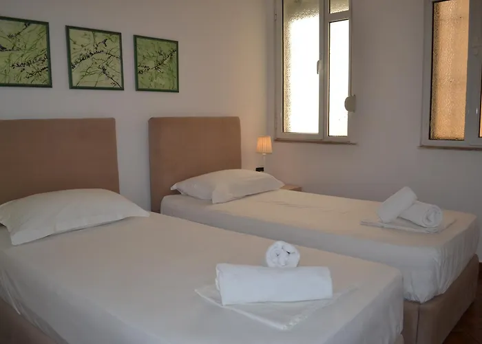 公寓 & Harbour At The Door 2 Bedrooms Partial Seaview